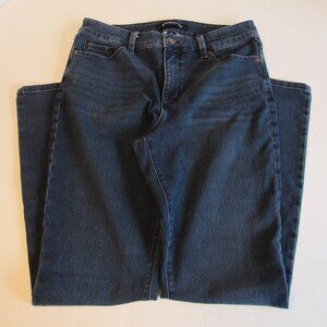 Bandolino Dark Wash Amy Straight Leg Mid Rise Stretch Denim Jeans Size 10
